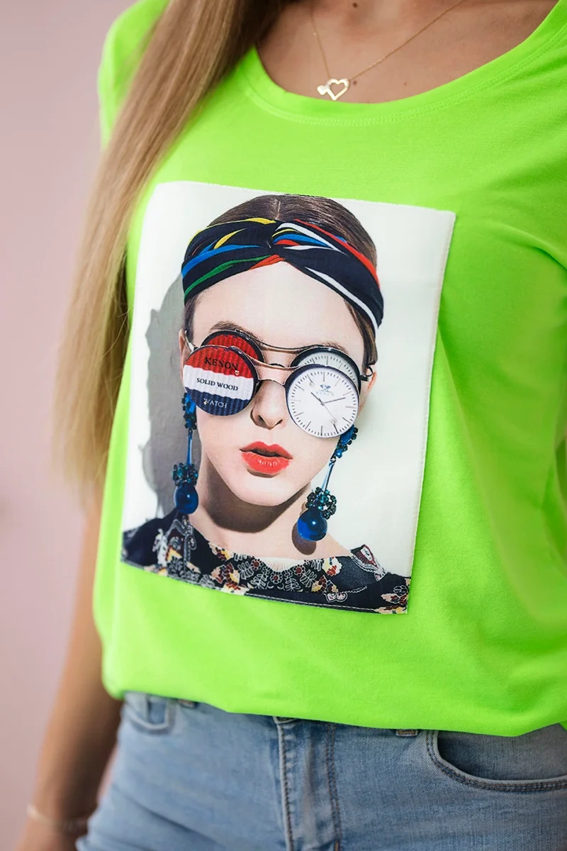 Bluzka z grafiką kobiety zielony neon 4 Bluzka z grafiką kobiety zielony neon - obrazek 4