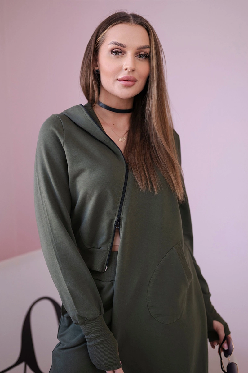 Komplet dresowy bluza z dłuższym bokiem khaki 1 Komplet dresowy bluza z dłuższym bokiem khaki