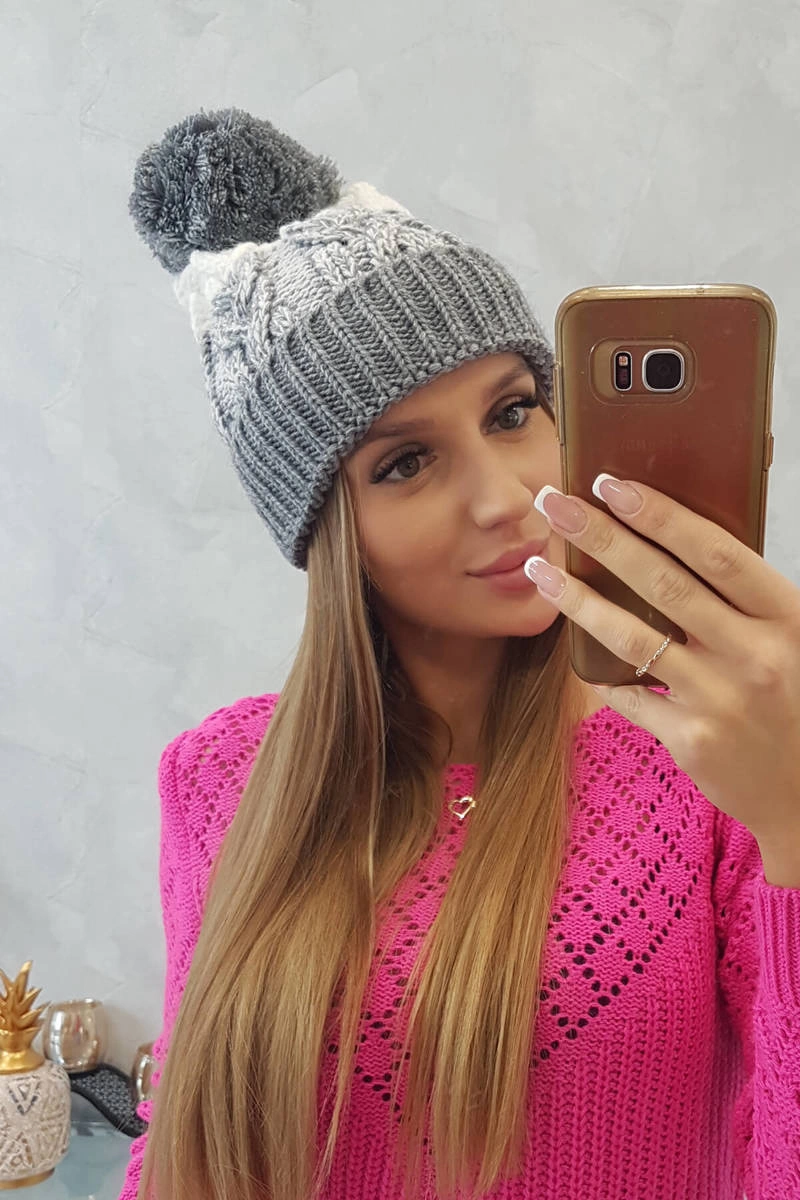 Czapka damska z pomponem Abigail K326 szary+biały 4 Czapka damska z pomponem Abigail K326 szary+biały - obrazek 4