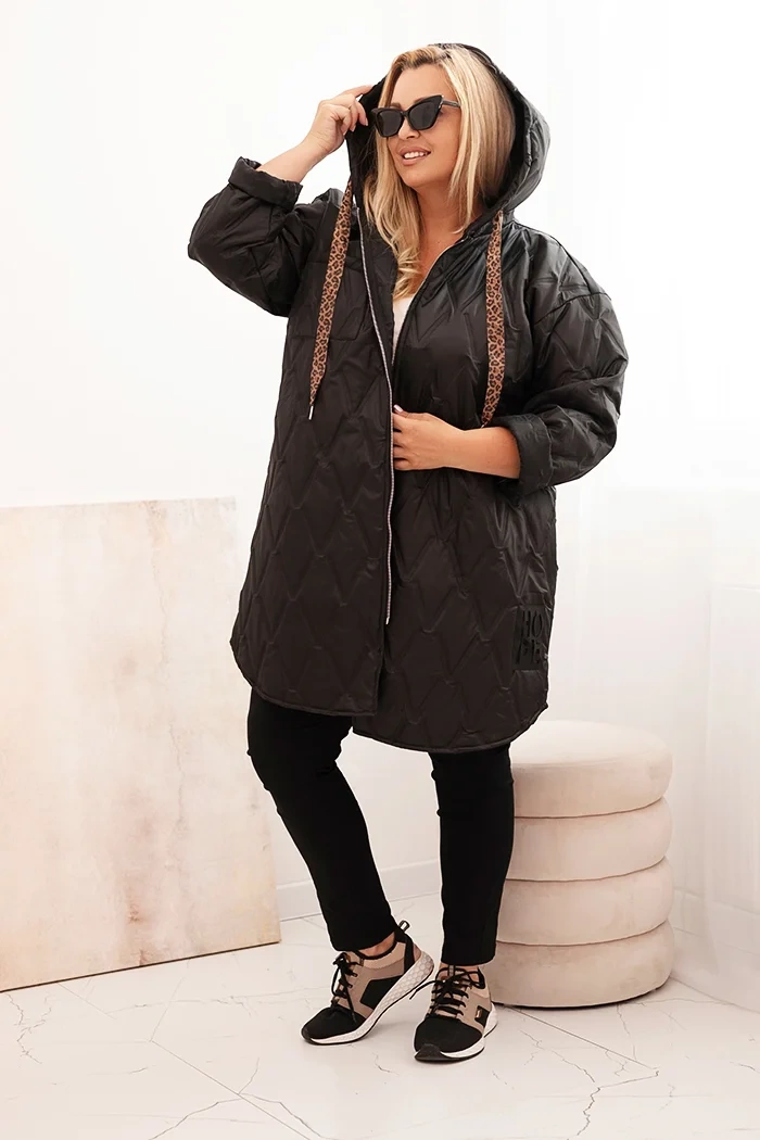 Kurtka damska Plus Size pikowana z kapturem i napisem HOPE czarna 2 Kurtka damska Plus Size pikowana z kapturem i napisem HOPE czarna - obrazek 2