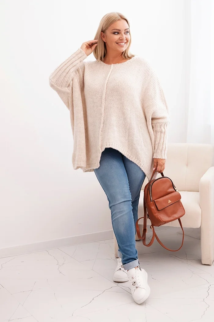 Sweter damski Plus Size z akrylem o luźnym kroju i rękawem 3/4 beżowy 2 Sweter damski Plus Size z akrylem o luźnym kroju i rękawem 3/4 beżowy - obrazek 2