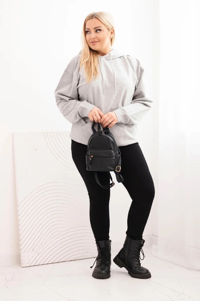 Bluza damska pętelkowa Plus Size bawełniana z kapturem i kieszenią kangurką szara 2 Bluza damska pętelkowa Plus Size bawełniana z kapturem i kieszenią kangurką szara - obrazek 2