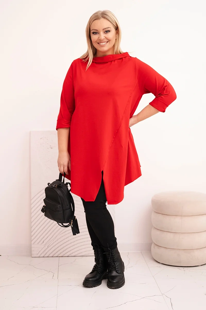 Bluzka damska bawełniana Plus Size asymetryczna z podwijanym rękawem czerwona 2 Bluzka damska bawełniana Plus Size asymetryczna z podwijanym rękawem czerwona - obrazek 2