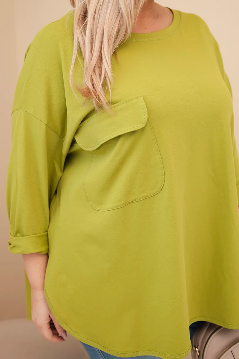 Bluzka damska Plus Size z bawełną z kieszenią i rękawem podwijanym oliwkowa 4 Bluzka damska Plus Size z bawełną z kieszenią i rękawem podwijanym oliwkowa - obrazek 4
