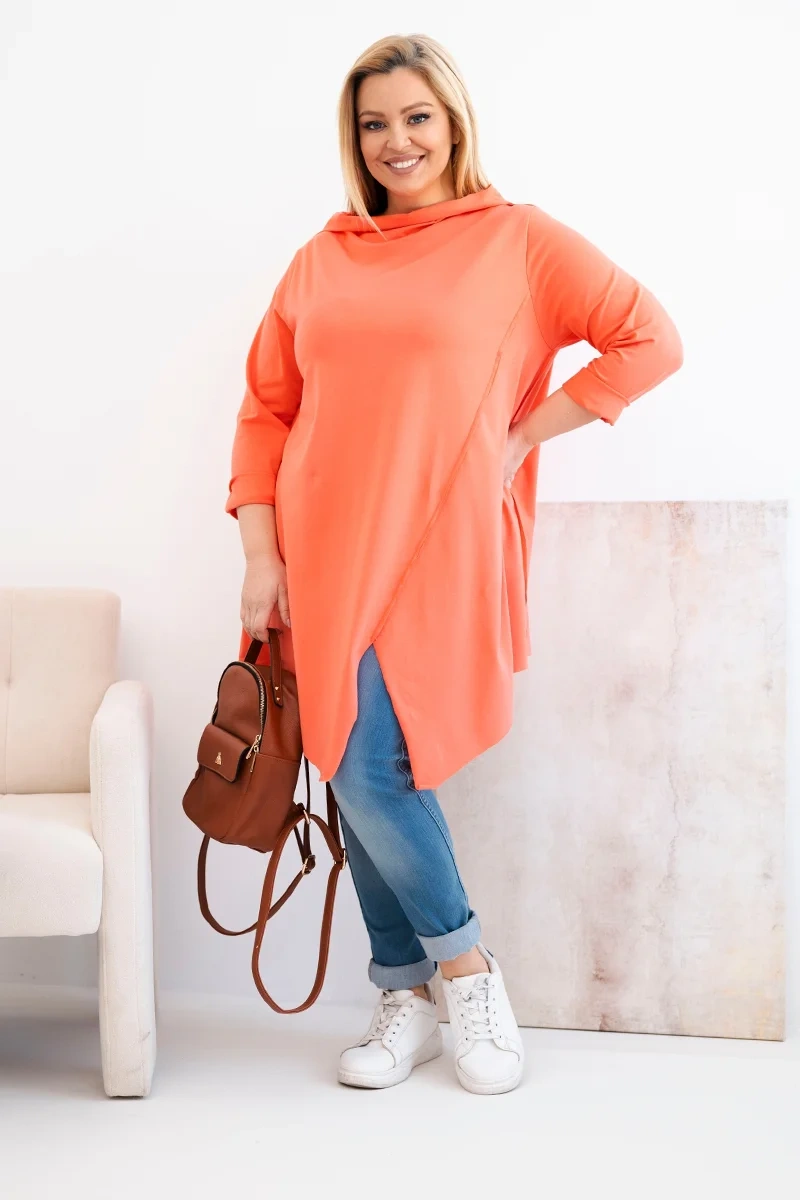 Bluzka damska bawełniana Plus Size asymetryczna z podwijanym rękawem morelowa 2 Bluzka damska bawełniana Plus Size asymetryczna z podwijanym rękawem morelowa - obrazek 2